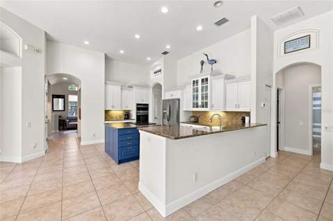 5091 Jasmine Way, Palm Harbor FL - photo 8 of 53