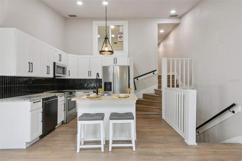 2 bedroom Condominium at 6436 92nd Place #1005, Lake Forest Condo, Pinellas Park — photo 3