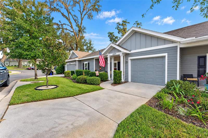 2 bedroom Townhouse at 12971 NW 11th Place, Villas Of West End Unit B Ph 2, Newberry — photo 2