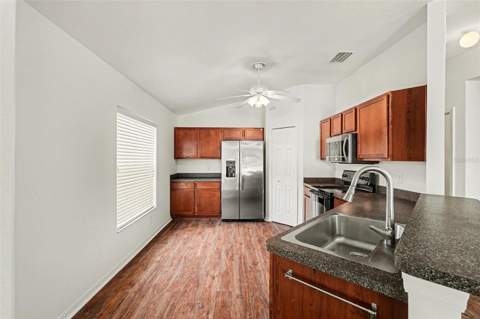 9096 Southern Charm Circle, Brooksville FL - photo 12 of 25