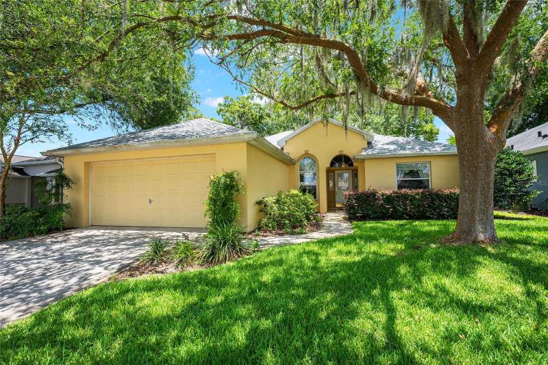 3 bedroom Single Family Residence at 11262 SW 73rd Circle, Oak Run The Fountains, Ocala — photo 2
