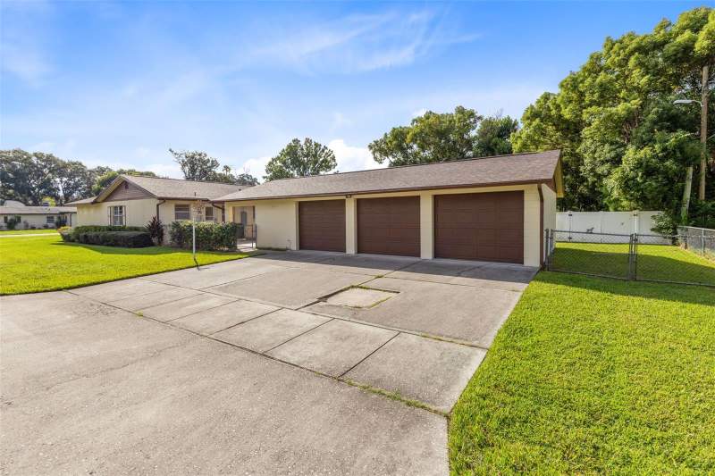 3 bedroom Single Family Residence at 402 Mississippi Avenue, Galion Gardens, St Cloud — photo 4