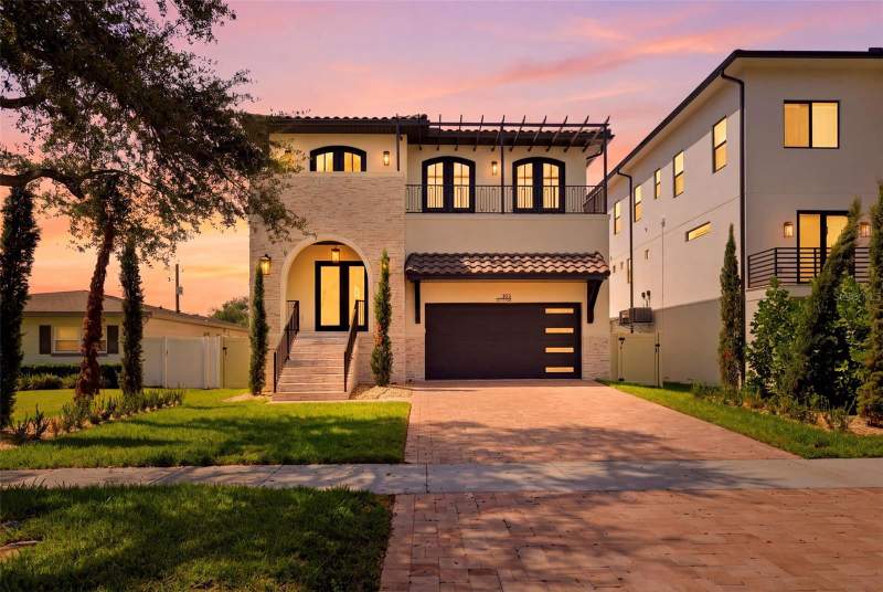 4 bedroom Single Family Residence at 502 E Davis Boulevard, Davis Islands Pb10 Pg52 To 57, Tampa — photo 2