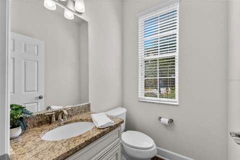 6918 Makers Way, Apollo Beach FL - photo 7 of 33