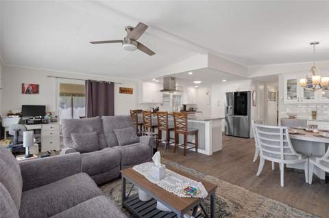 8089 Highpoint Boulevard, Brooksville FL - photo 13 of 45