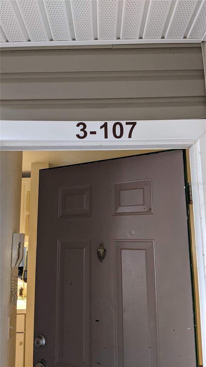 4 bedroom Condominium at 4000 SW 23rd Street #3-107, Countryside University, Gainesville — photo 2