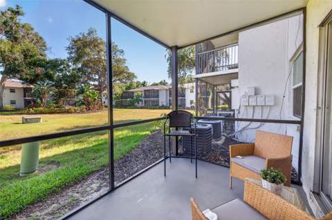 13125 Wilcox #15103, Largo FL - photo 19 of 21