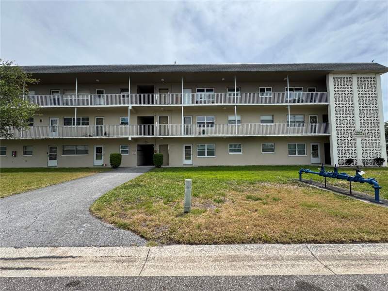 5720 13TH AVENUE #106B home for sale in Tyrone Garden Apartments Condo