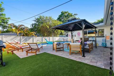 1825 Kendall Drive, Clearwater FL - photo 13 of 33