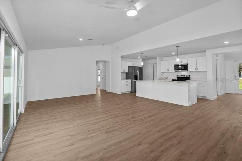 4 bedroom Single Family Residence at 1599 Haffenberg Avenue, Port Charlotte Sub 33, North Port — photo 4