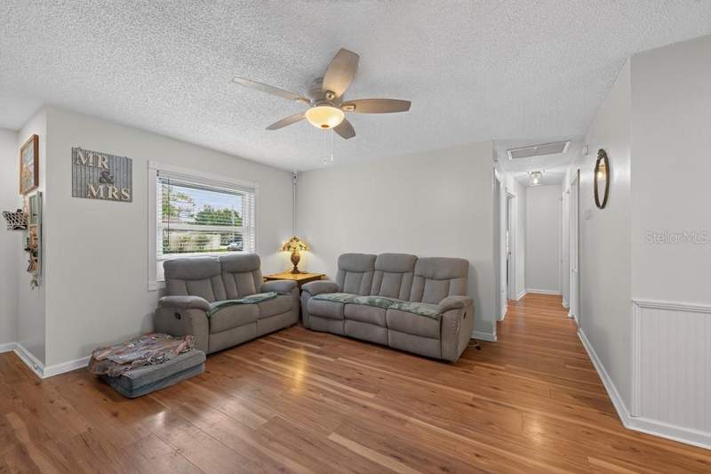 3 bedroom Single Family Residence at 6070 73rd Street, Bonnie Bay Country Club Estates-Phase 4, St Petersburg — photo 4