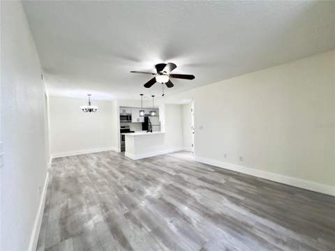 5140 Conroy Road #27, Orlando FL - photo 14 of 45