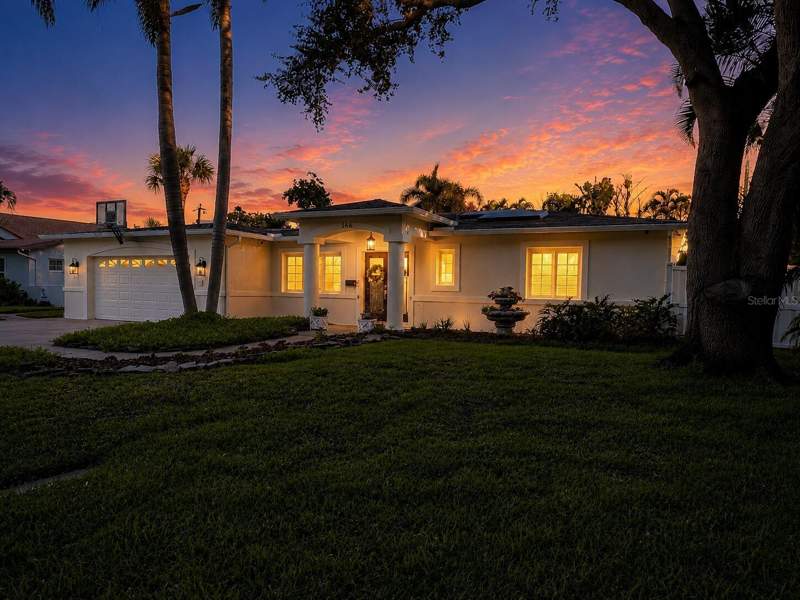 4 bedroom Single Family Residence at 146 Giralda Boulevard, Snell Isle Brightbay, St Petersburg — photo 2