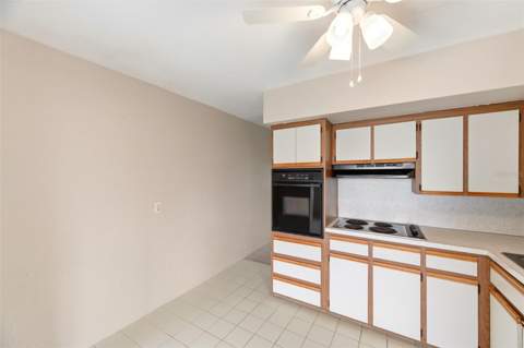2462 Brazilia Drive #70, Clearwater FL - photo 13 of 38