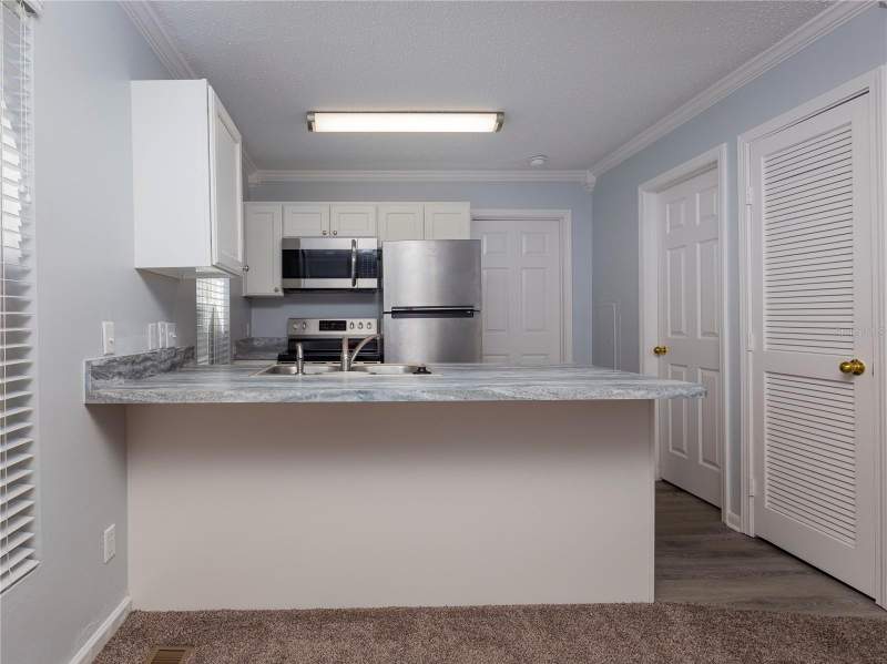 2 bedroom Condominium at 2905 SW Archer Road #4001, Capstone Quarters Condo, Gainesville — photo 5