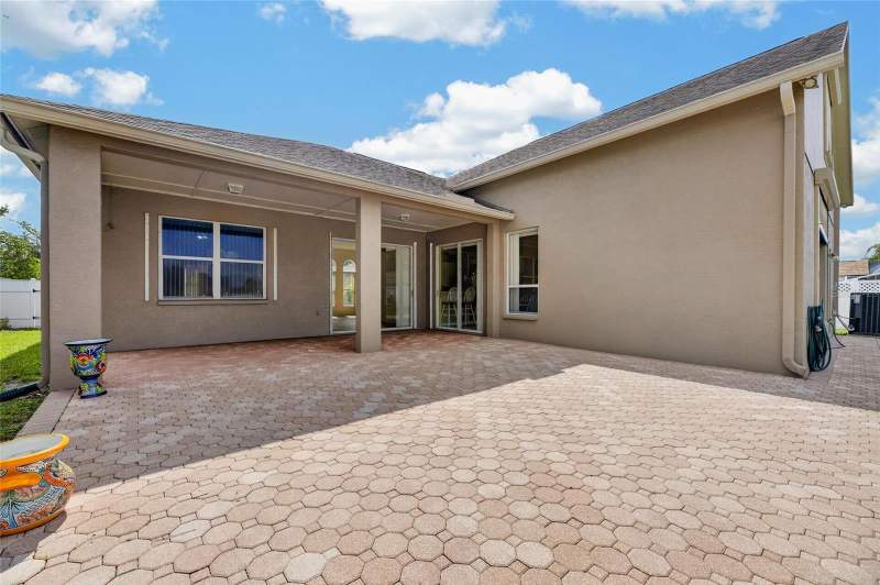 4 bedroom Single Family Residence at 10303 Tarragon Drive, Boyette Springs, Riverview — photo 5