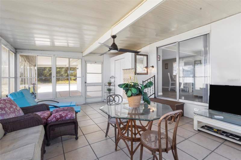 1 bedroom Mobile Home at 426 Hatchett Creek Road, Hatchet Creek Mh Park, Venice — photo 5