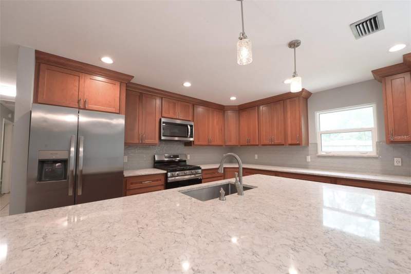 3 bedroom Single Family Residence at 7616 SW 10th Avenue, Woodlands Sub The, Gainesville — photo 2