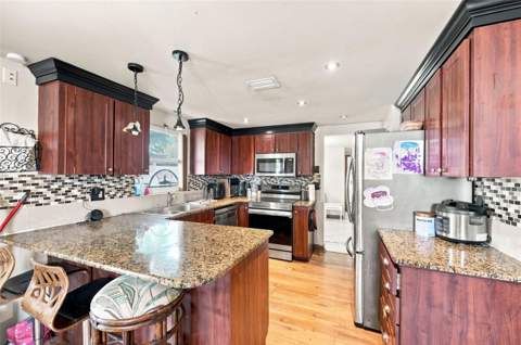 9040 Crabtree Lane, Port Richey FL - photo 11 of 30