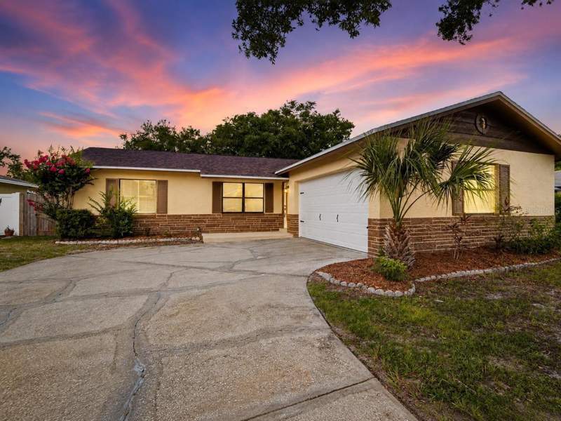 3 bedroom Single Family Residence at 1006 SAXON COURT, WOODBERY ESTATES, BRANDON — photo 5