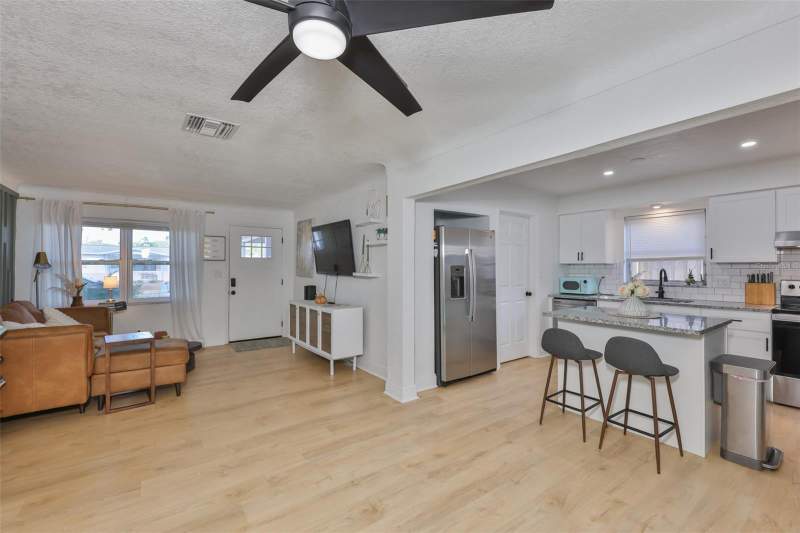 3 bedroom Single Family Residence at 8391 59th Lane, Harmony Heights Sec 6, Pinellas Park — photo 2