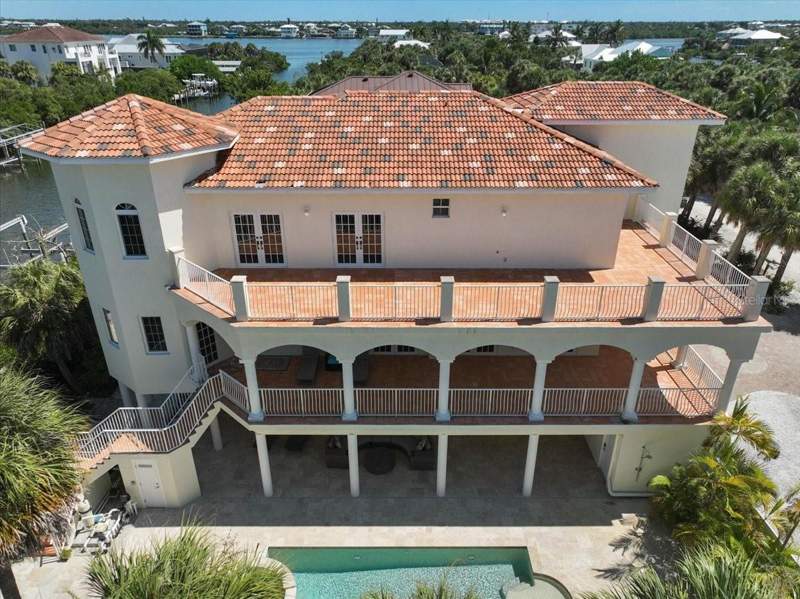 4 bedroom Single Family Residence at 63 Palm Drive, Palm Island Estates Un 3, Placida — photo 5
