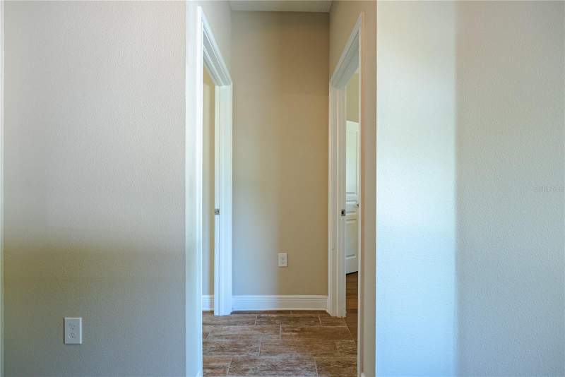 4 bedroom Single Family Residence at 1908 W Nassau Street, Benjamins 2nd Add To Wes, Tampa — photo 3