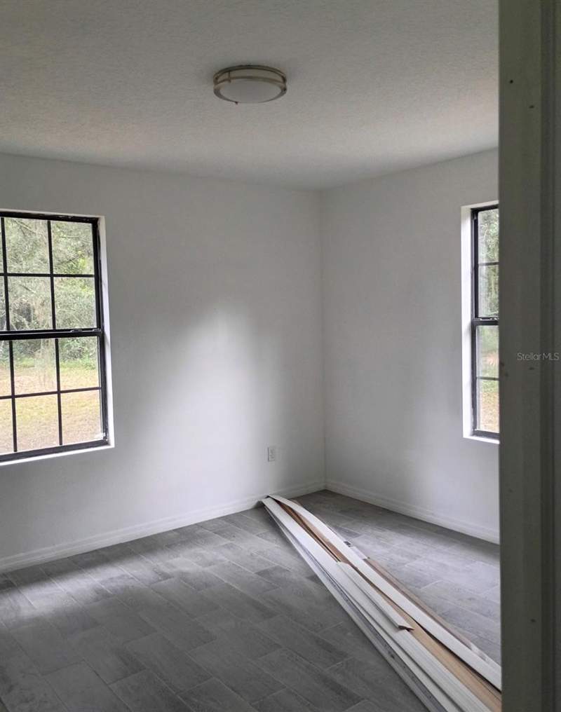 2 bedroom Single Family Residence at 20160 SE 141st St, Big Scrub Campsites, Umatilla — photo 5