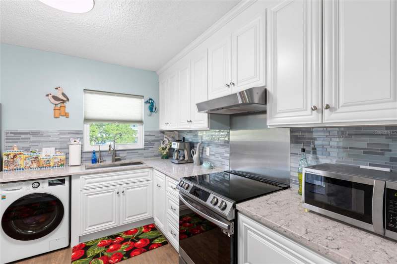 2 bedroom Condominium at 2259 Costa Rican Drive #23, On Top Of The World, Clearwater — photo 4