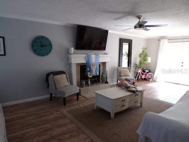 3 bedroom Single Family Residence at 5766 Forester Pine Court, Cedar Creek, Sarasota — photo 2