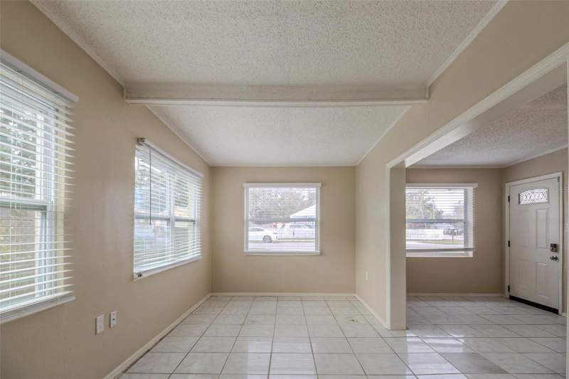3 bedroom Single Family Residence at 451 Rogers Street, L C Coxs Add, Orlando — photo 5