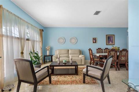 323 Alegriano Court, Kissimmee FL - photo 6 of 48