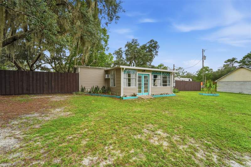 3 bedroom Manufactured Home at 31622 Another Anna Road, 0001, Deland — photo 3
