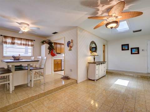 440 E Citrus Street, Altamonte Springs FL - photo 9 of 59