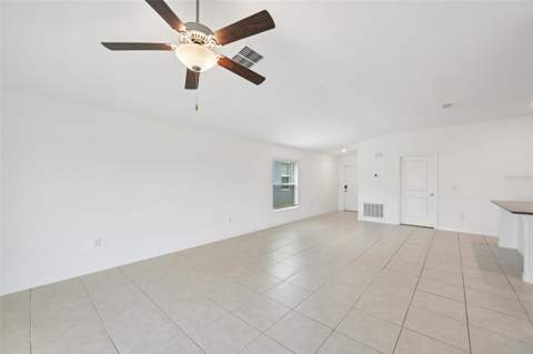 5517 Blue Azure Drive, Wimauma FL - photo 6 of 43