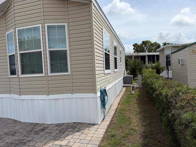 1 bedroom Manufactured Home at 2414 Limewood Avenue, Elite Resorts At Citrus Valley Condo Unit 19, Clermont — photo 3