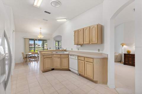 811 San Salvador Drive, The Villages FL - photo 10 of 40