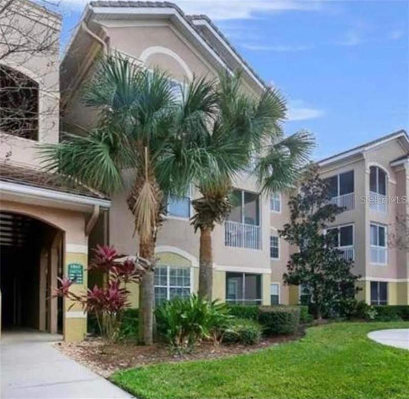 Summergate Condo