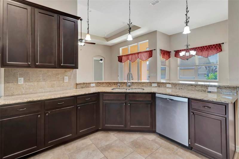 4 bedroom Single Family Residence at 10816 Wyandotte Drive, Pillars Rdg, Clermont — photo 5