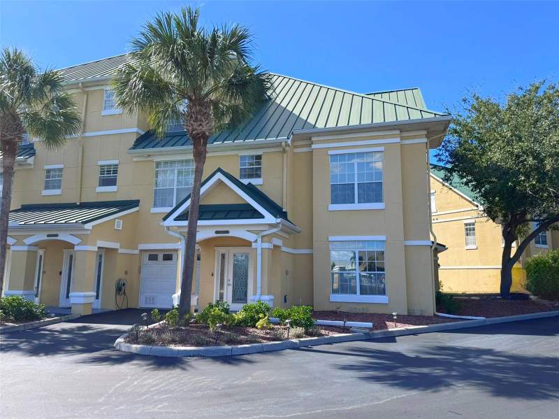 Sunset Bay Townhomes
