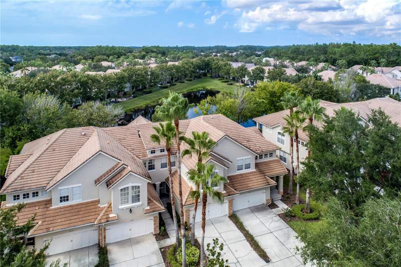 Provence Townhomes At Waterch
