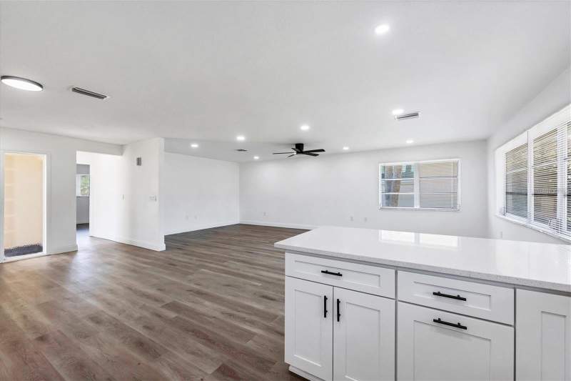 2 bedroom Villa at 321 Dante Drive #321, Sorrento Villas 3, Nokomis — photo 4