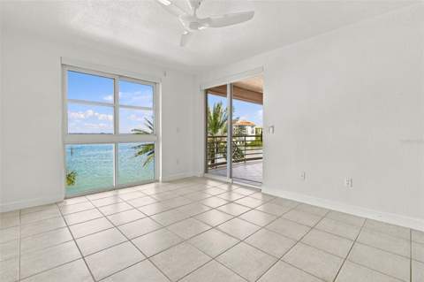 4993 Bacopa Lane #304, St Petersburg FL - photo 21 of 73