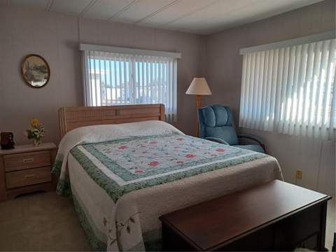 34604 Petunia Place, Zephyrhills FL - photo 10 of 23