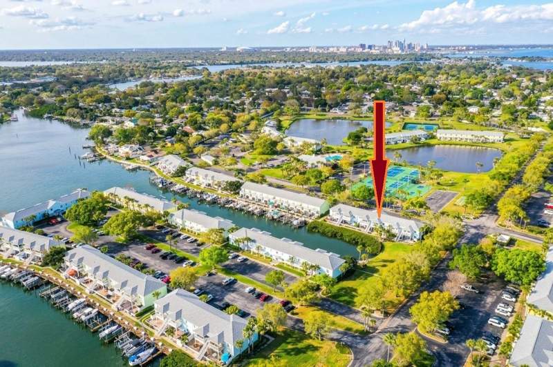 1 bedroom Condominium at 4985 Cobia Drive #B, Waterside South Coquina Key, St Petersburg — photo 2