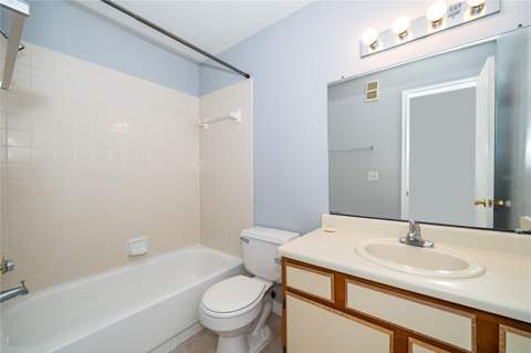 1075 S Hiawassee Rd #922, Orlando FL - photo 18 of 43