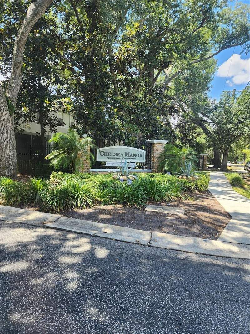 Chelsea Manor
