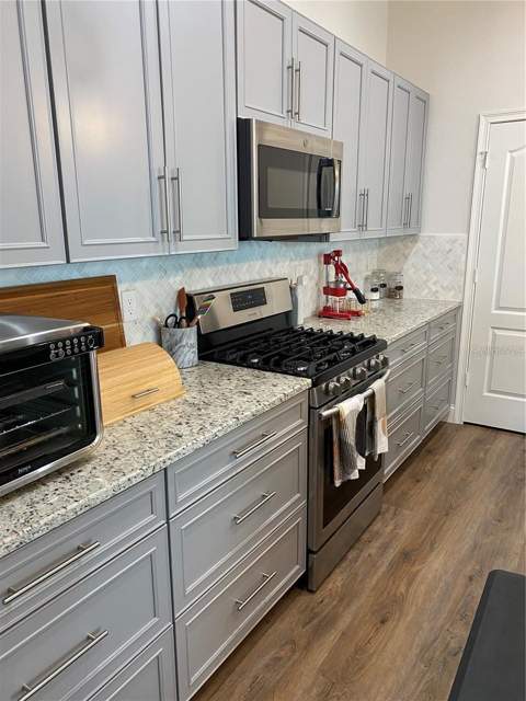 6487 SW 74th Drive, Gainesville FL - photo 7 of 16