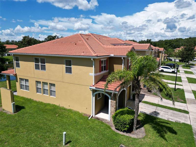 4 bedroom Townhouse at 3064 Seaview Castle Drive, Compass Bay Unit 1, Kissimmee — photo 4