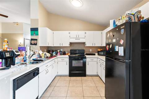 11019 Connacht Way, Tampa FL - photo 12 of 44